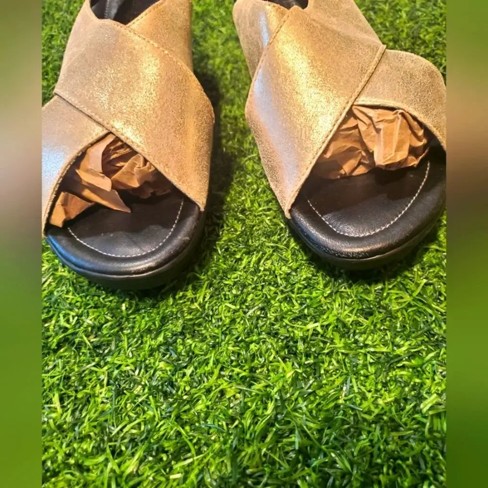 Mephisto Cross Slingback Wedge Golden Sandals Sz 39 EU